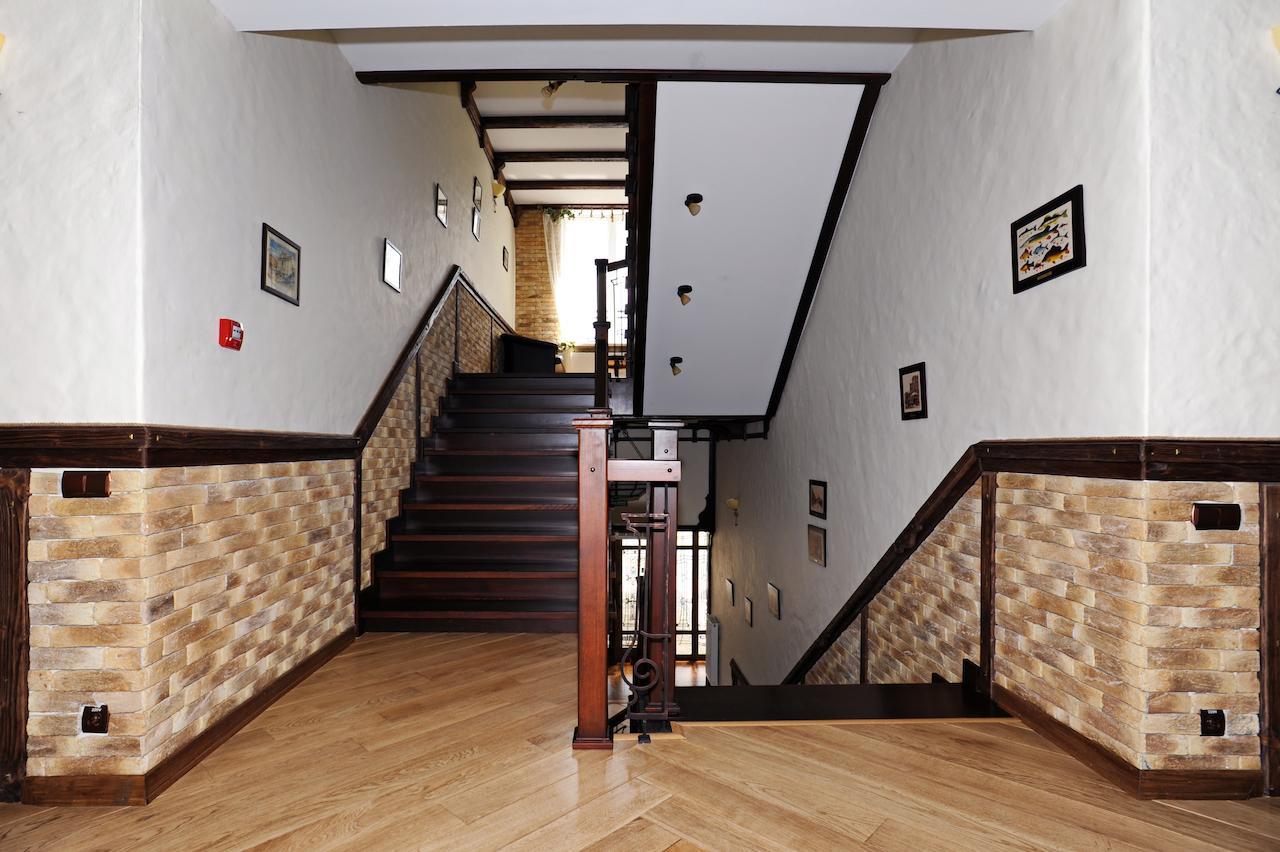 Zolota Forel Hotel Korosztyiv Kültér fotó